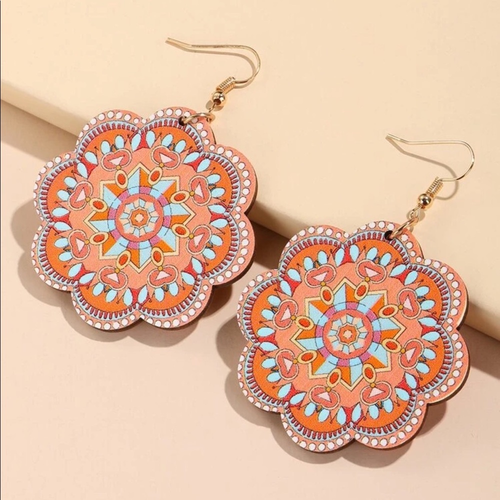 LAST PAIR:Multicolor women’s boho dangle earrings - Picture 3 of 4